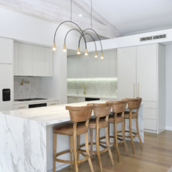 Expert leadership Image